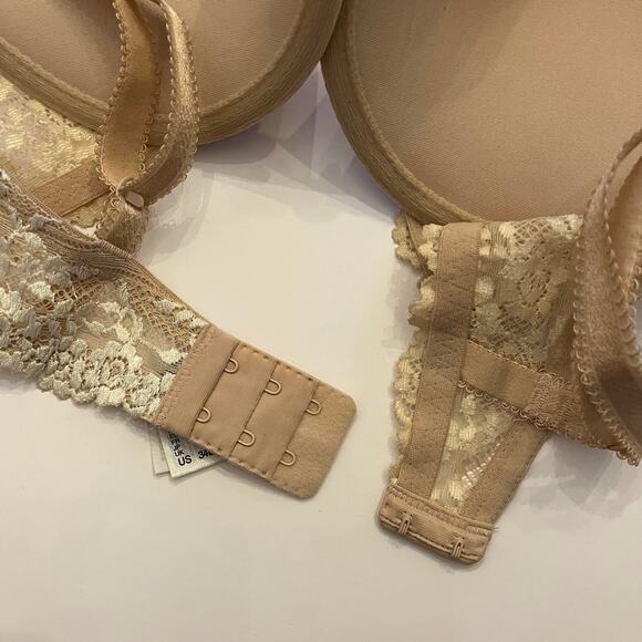 Wacoal Embrace Lace Push Up Bra 858191 Size 34D Lot of 2 Bundle Nude Cappuccino - Picture 9 of 15